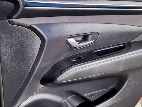 Used 2024 Hyundai Santa Cruz Limited image 13