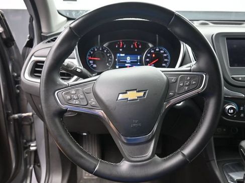 Used 2024 Chevrolet Equinox LT FWD image 20