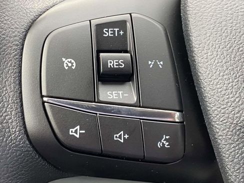 New 2026 Ford Escape Active FWD image 17