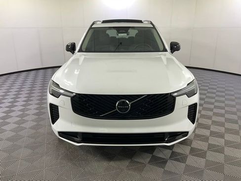 New 2026 Volvo XC90 B6 Ultra w/ Lounge Package image 2