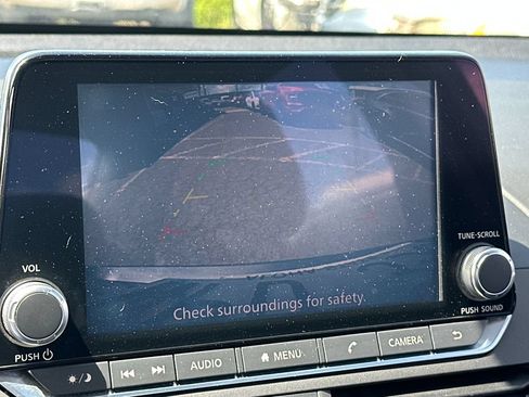 Used 2021 Nissan Altima 2.5 SR FWD image 17