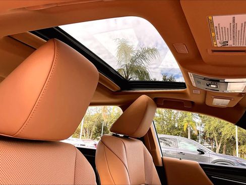 Used 2023 Lexus ES 350 image 13