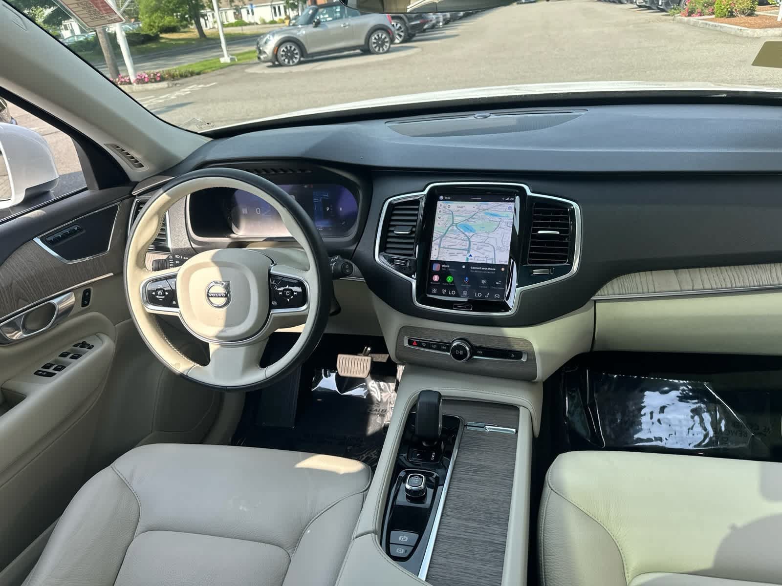 Used 2023 Volvo XC90 B5 Plus w/ Protection Package Premier AWD/4WD image 40