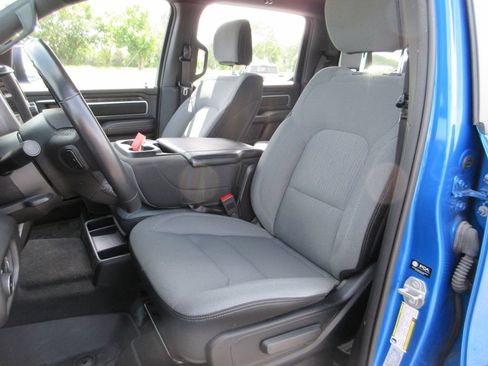 Used 2024 RAM 1500 Big Horn AWD/4WD image 16