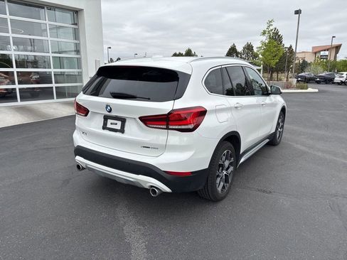 Used 2021 BMW X1 xDrive28i w/ Premium Package AWD/4WD image 5