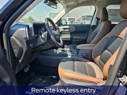 New 2025 Ford Bronco Sport Outer Banks w/ Outer Banks Tech Package+ AWD/4WD image 13
