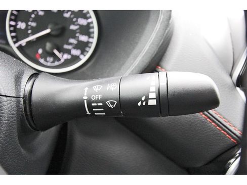 Used 2025 Nissan Sentra SR image 14