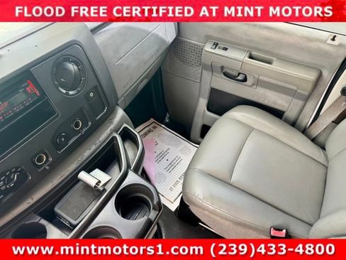 Used 2014 Ford E-350 and Econoline 350 Super Duty RWD image 17