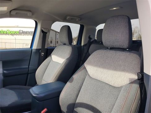 Used 2024 Ford Maverick XLT image 12