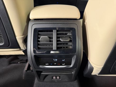 Certified 2023 BMW X3 sDrive30i w/ Premium Package image 31