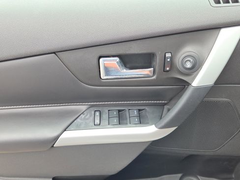 Used 2014 Ford Edge Sport w/ Driver Entry Package FWD image 18