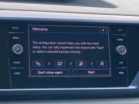 Certified 2023 Volkswagen Taos SE w/ Panoramic Sunroof Package FWD image 8