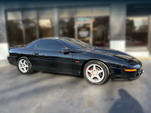 Used 1996 Chevrolet Camaro Z28 image 7