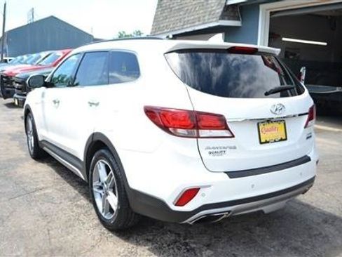 Used 2017 Hyundai Santa Fe Limited w/ Cargo Package AWD/4WD image 8