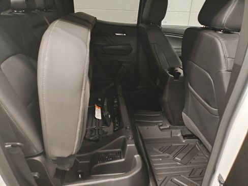 New 2026 GMC Canyon Elevation w/ Convenience Package image 13