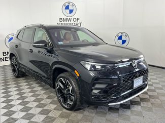 Used 2025 Volkswagen Tiguan SEL R-Line video 1