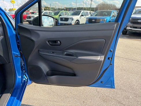 Used 2024 Nissan Versa S w/ S Plus Package image 22