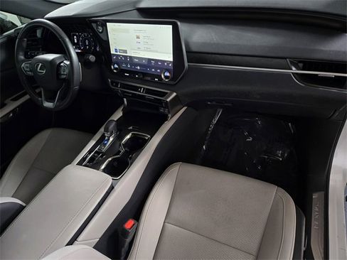 Certified 2024 Lexus RX 350 Premium w/ Accessory Package (Z1) image 24