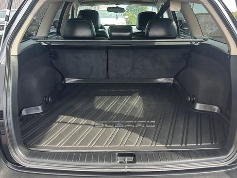 Used 2009 Subaru Outback 2.5i Limited image 19