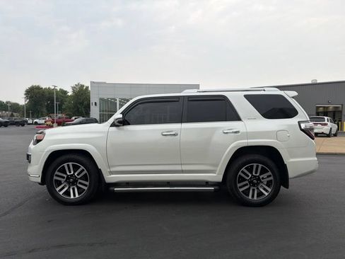 Used 2021 Toyota 4Runner Limited AWD/4WD image 4