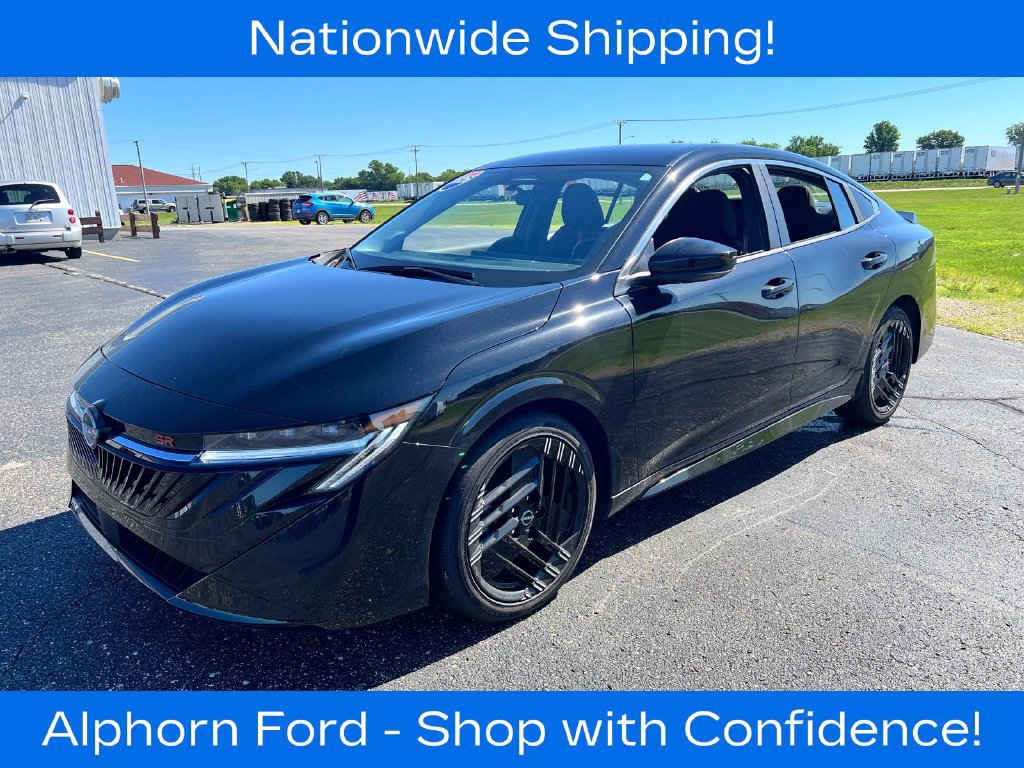 Used 2026 Nissan Sentra SR w/ Floor Mat Package FWD image 6