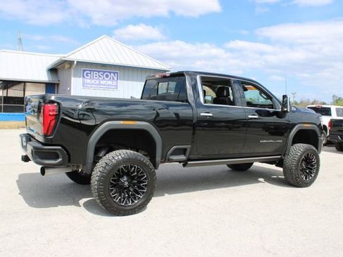 Used 2024 GMC Sierra 2500 Denali w/ Denali Reserve Package image 13