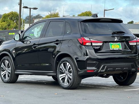 Used 2025 Mitsubishi Outlander Sport ES AWD/4WD image 7