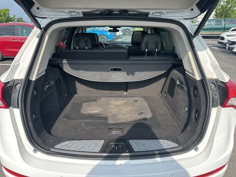 Used 2019 Buick Envision Essence AWD/4WD image 18