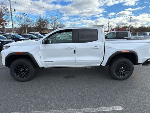 New 2026 GMC Canyon Elevation image 4