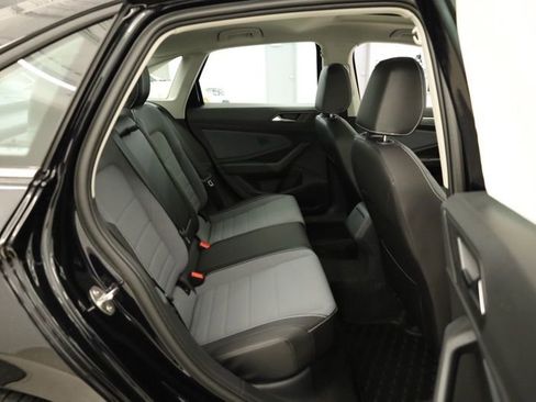 New 2026 Volkswagen Jetta SE image 32