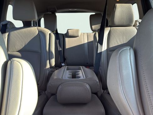Used 2019 Honda Odyssey EX-L image 19