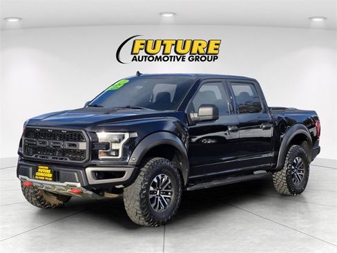 Used 2019 Ford F150 Raptor image 5