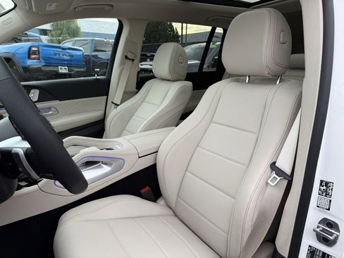 New 2026 Mercedes-Benz GLS 450 4MATIC image 13