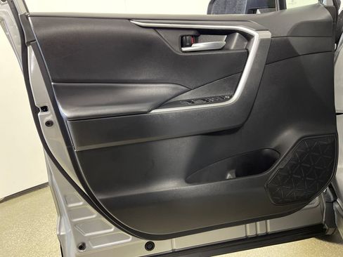 Certified 2024 Toyota RAV4 XLE AWD/4WD image 17