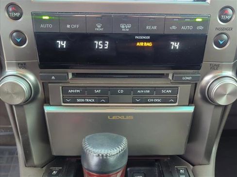 Used 2013 Lexus GX 460 image 20