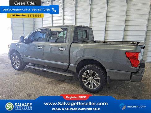 Used 2017 Nissan Titan SL w/ SL Towing Convenience Package AWD/4WD image 3