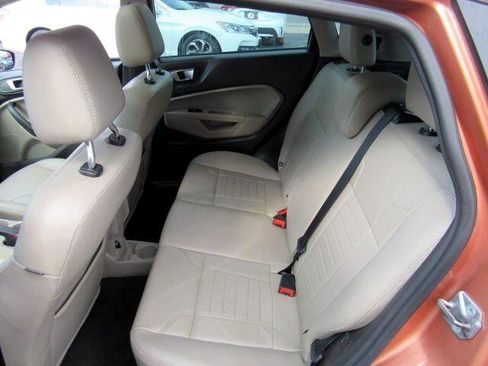 Used 2017 Ford Fiesta Titanium image 11