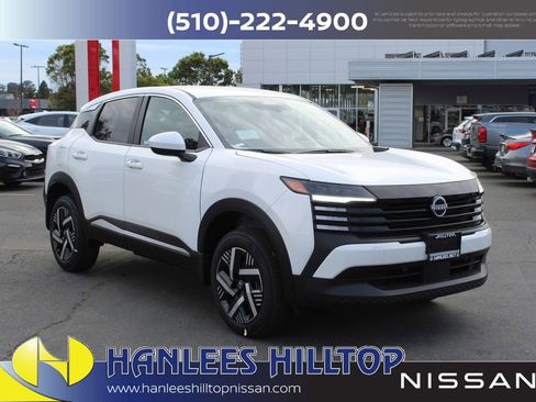 New 2025 Nissan Kicks SV image 5