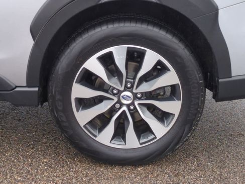 Used 2023 Subaru Outback Touring image 13