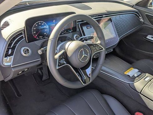 Used 2026 Mercedes-Benz E 350 Sedan image 3