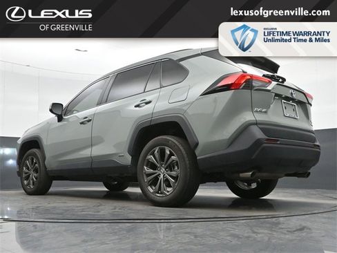 Used 2023 Toyota RAV4 XLE Premium image 42