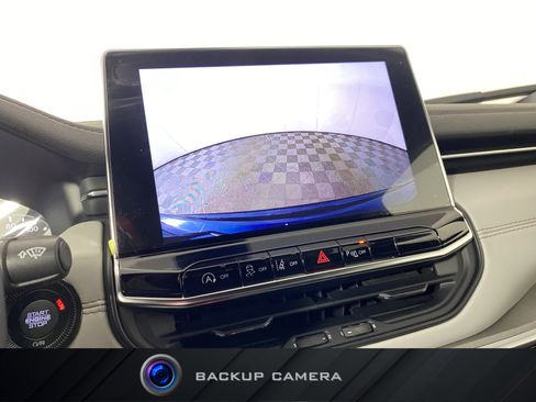 New 2026 Jeep Compass Limited AWD/4WD image 3