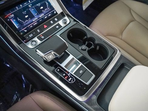 New 2026 Audi Q7 2.0T Premium Plus AWD/4WD image 18