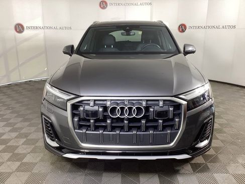 Used 2025 Audi Q7 3.0T Premium Plus w/ Premium Plus Package image 2