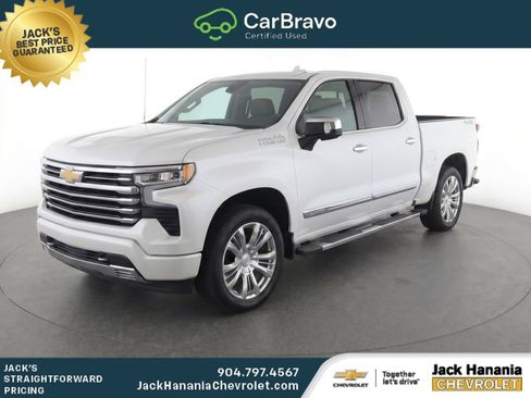 Used 2023 Chevrolet Silverado 1500 High Country w/ High Country Premium Package AWD/4WD image 2