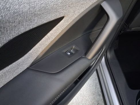 Certified 2026 Volkswagen Tiguan S FWD image 8