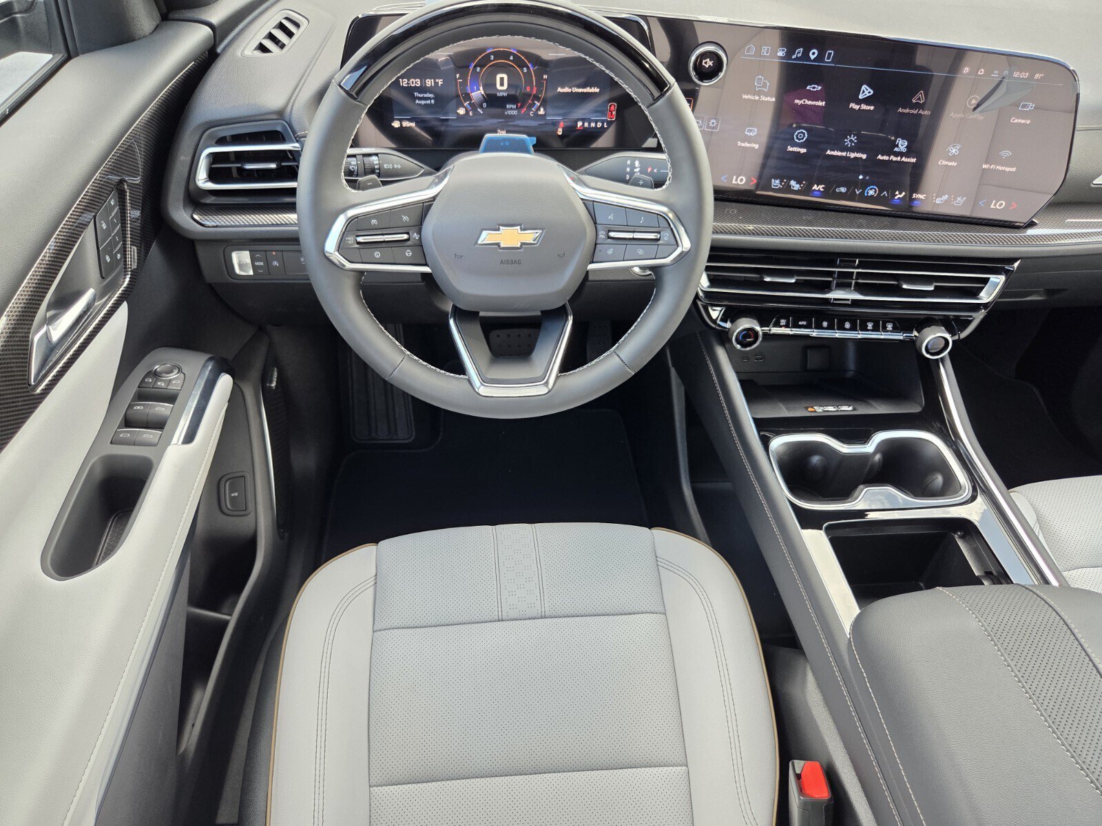 New 2026 Chevrolet Traverse High Country FWD image 10