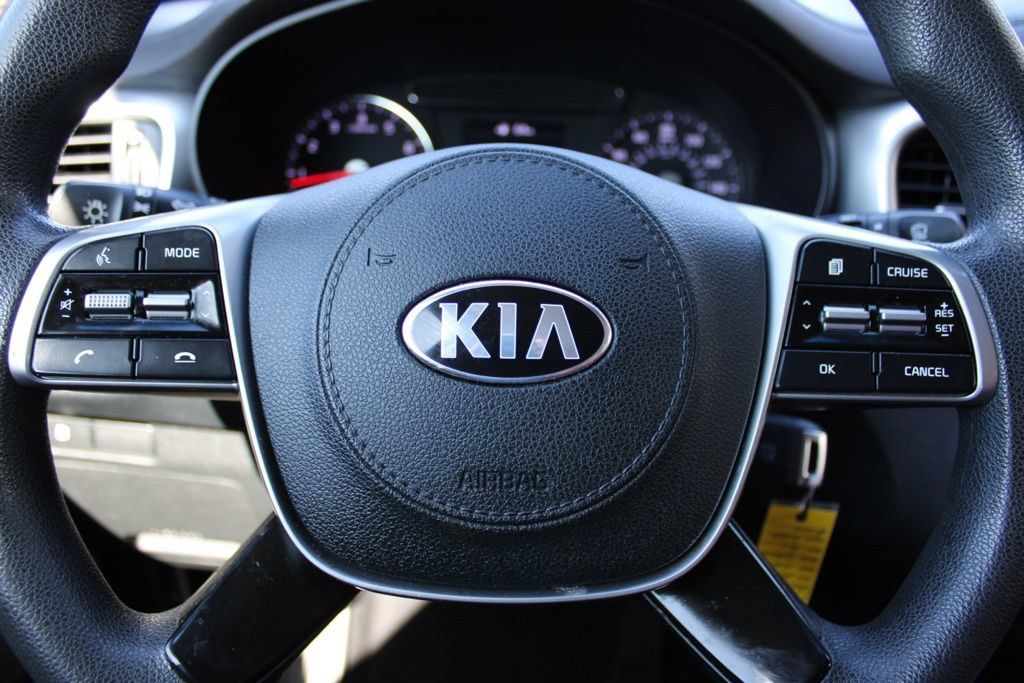 Used 2019 Kia Sorento AWD image 19