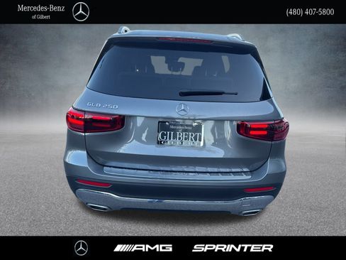 New 2026 Mercedes-Benz GLB 250 image 5