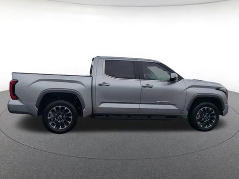 Used 2024 Toyota Tundra Limited AWD/4WD image 7